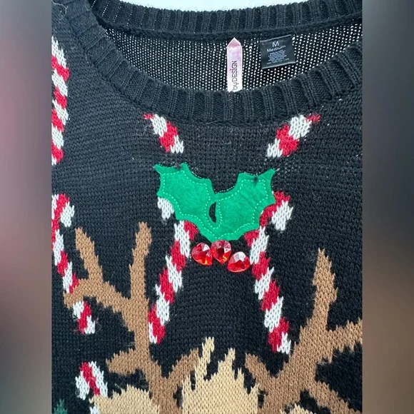 Love By Design Black and Red Crew Neck Sweater - Picture 4 of 6